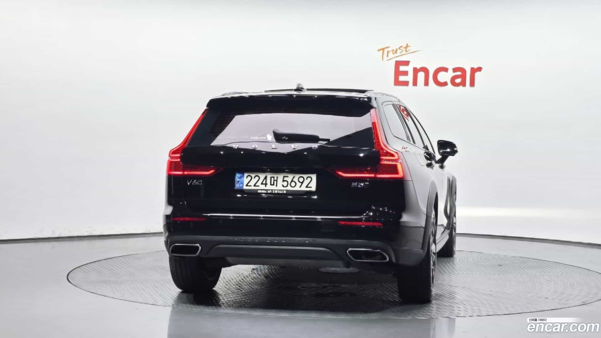 V60 Volvo 2020.8-OUTER-004