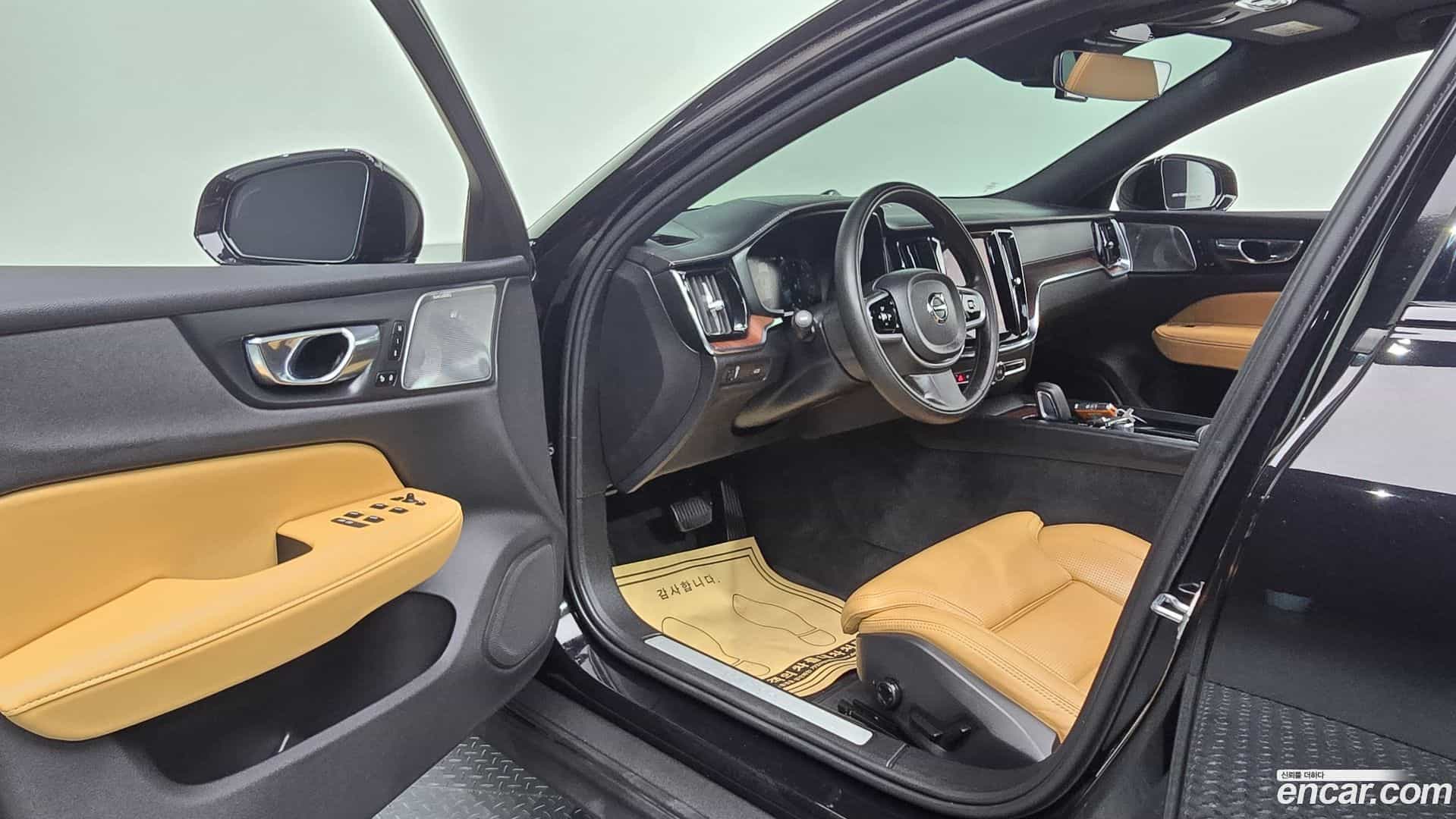 V60 Volvo 2020.8-INNER-010