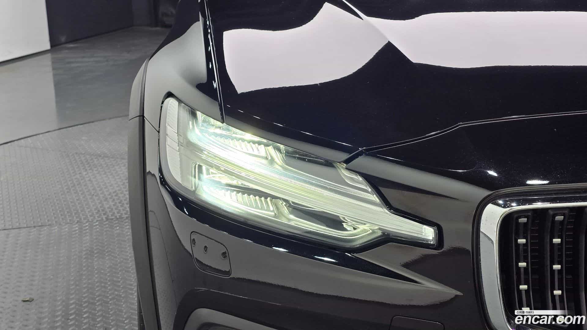 V60 Volvo 2020.8-OUTER-032