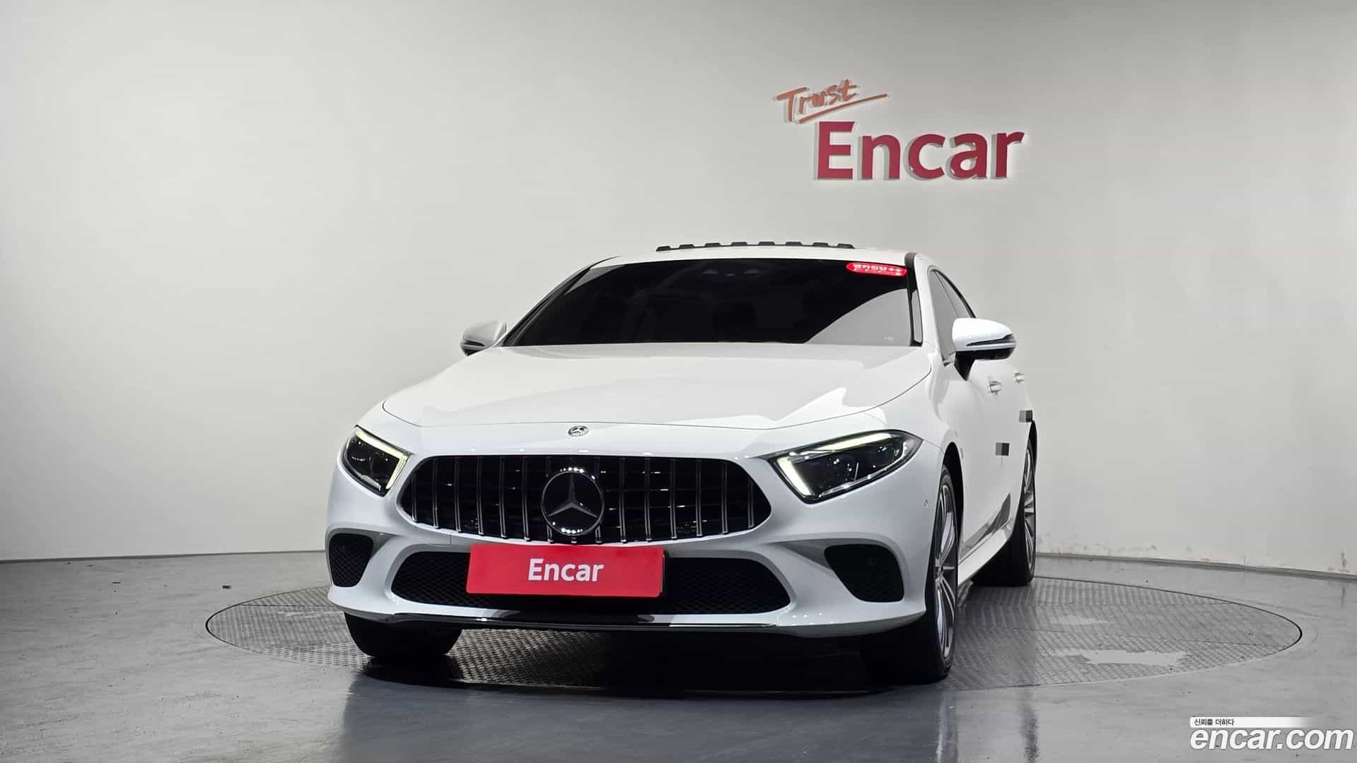 CLS-Class Mercedes-Benz 2019.10-OUTER-003