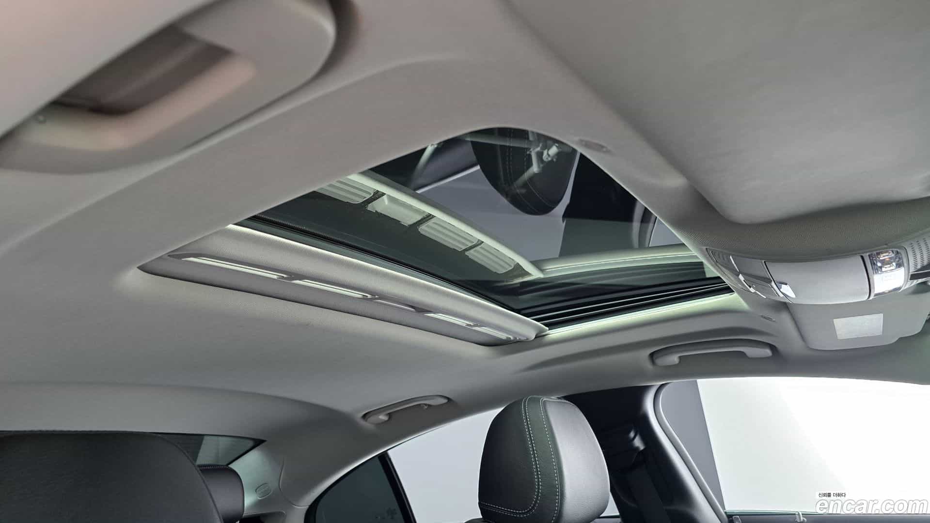 CLS-Class Mercedes-Benz 2019.10-OPTION-020