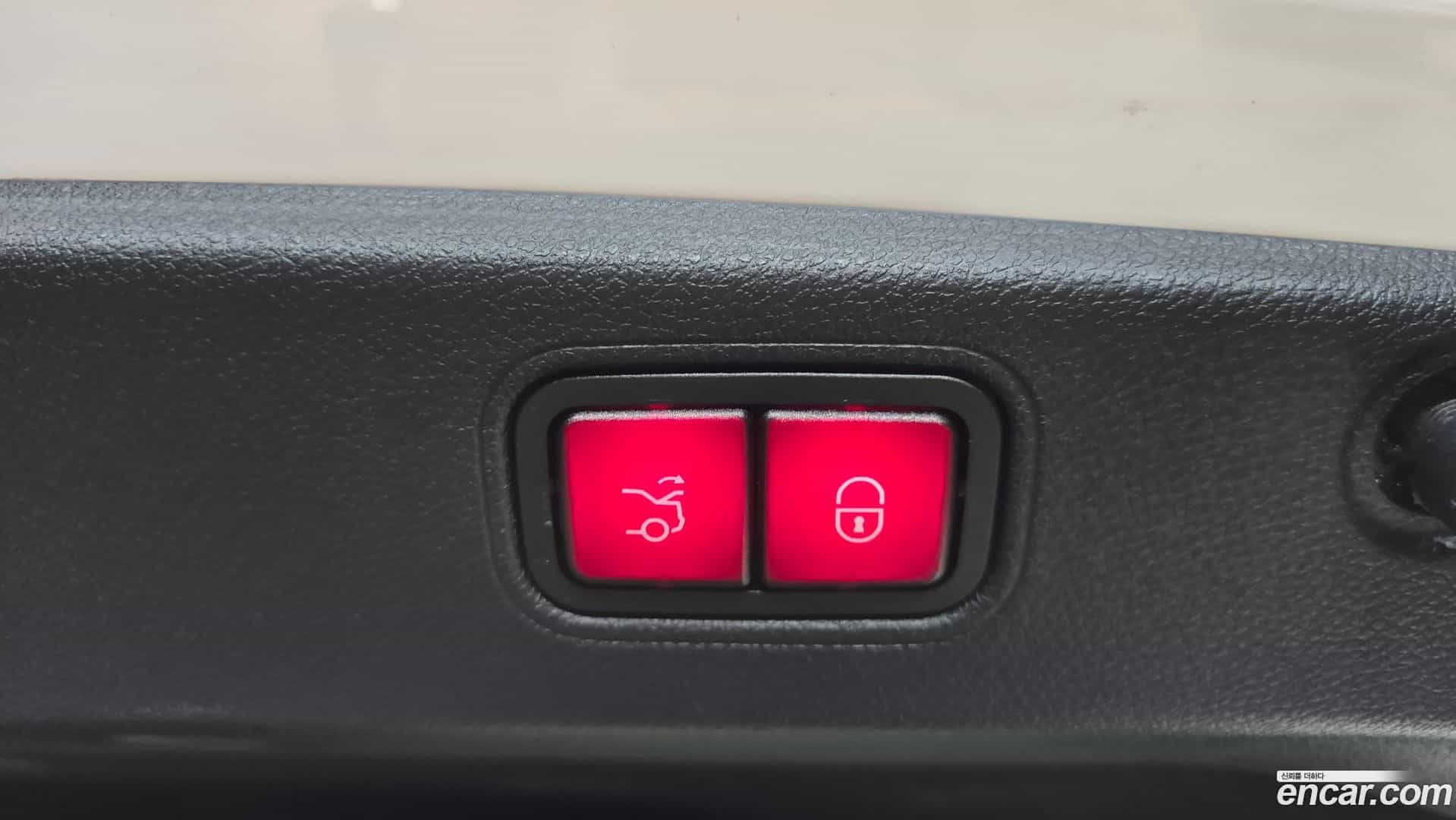 CLS-Class Mercedes-Benz 2019.10-OPTION-021