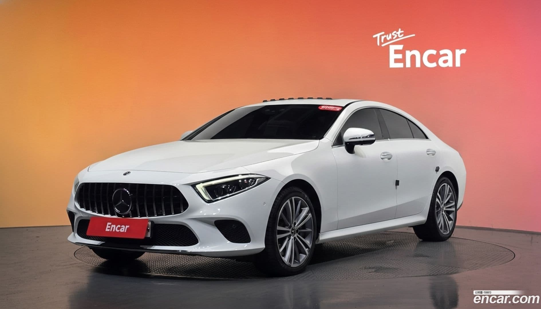 Main__Slider__Photo:CLS-Class Mercedes-Benz 2019.10-0