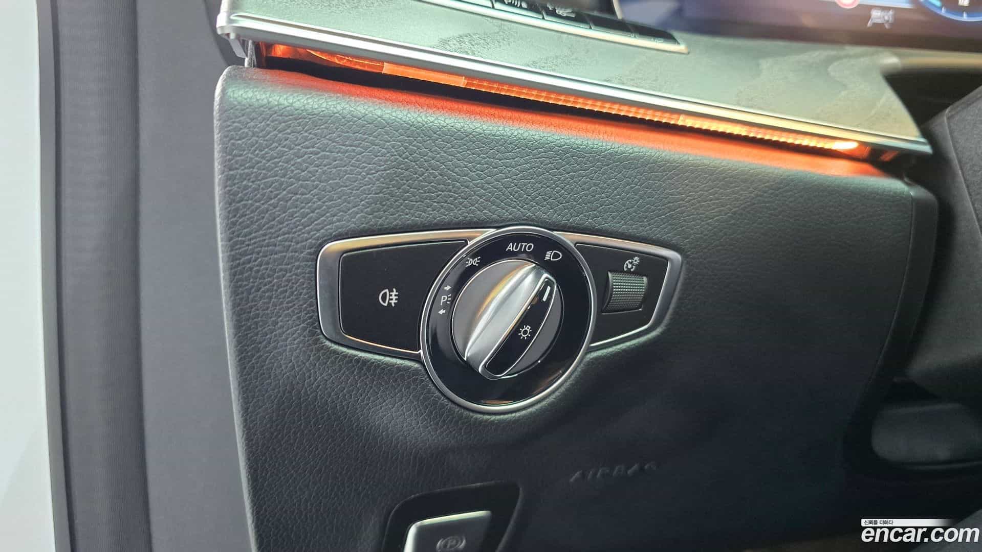 CLS-Class Mercedes-Benz 2019.10-OPTION-040