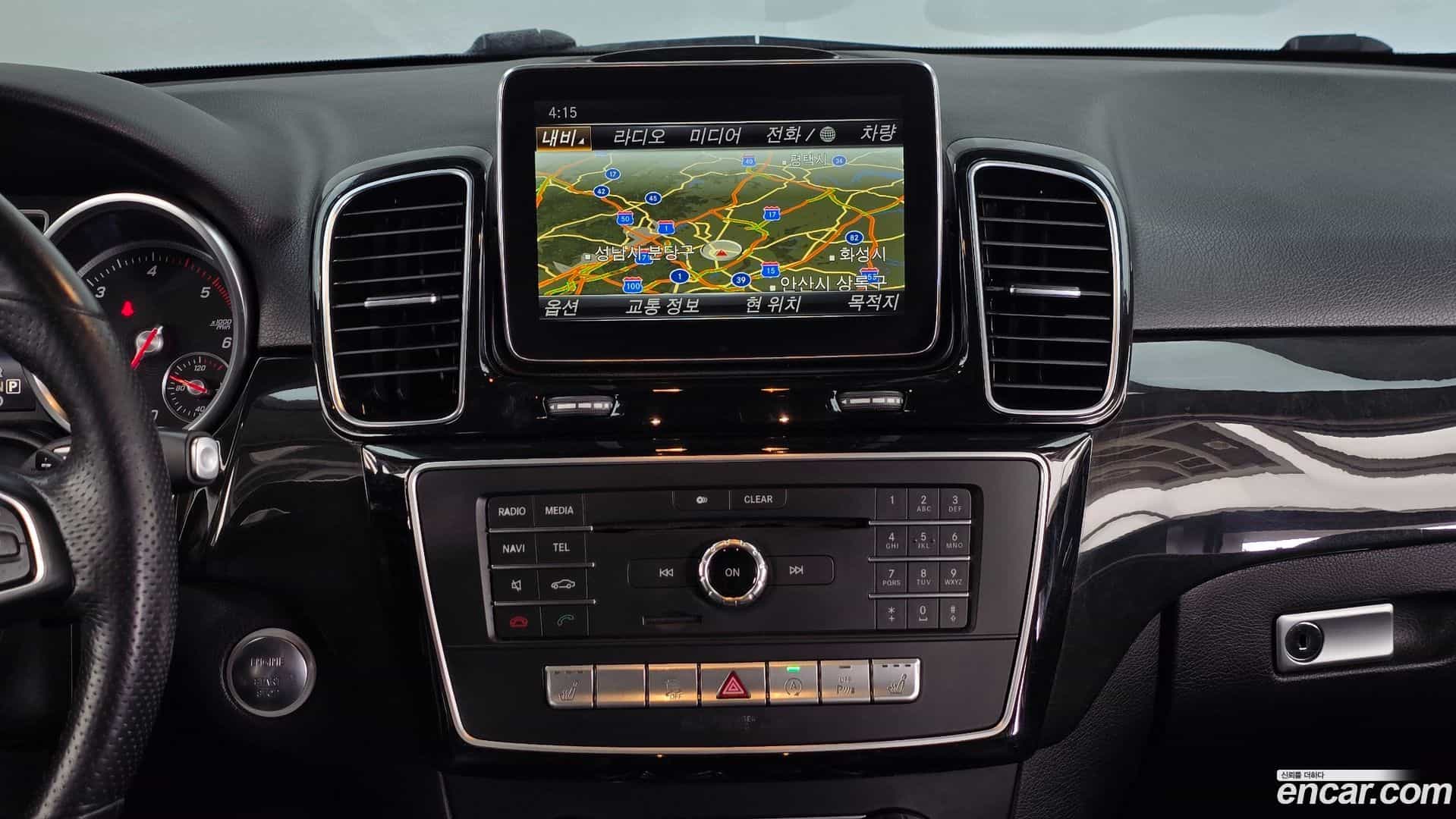 GLE-Class Mercedes-Benz 2016.2-OPTION-018