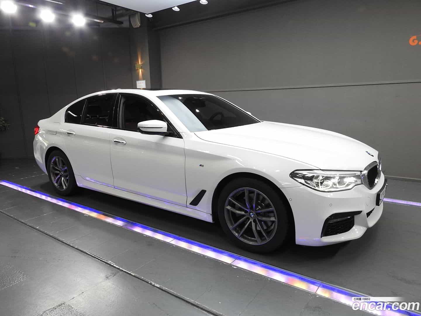 5-Series BMW 2017.5-OUTER-001