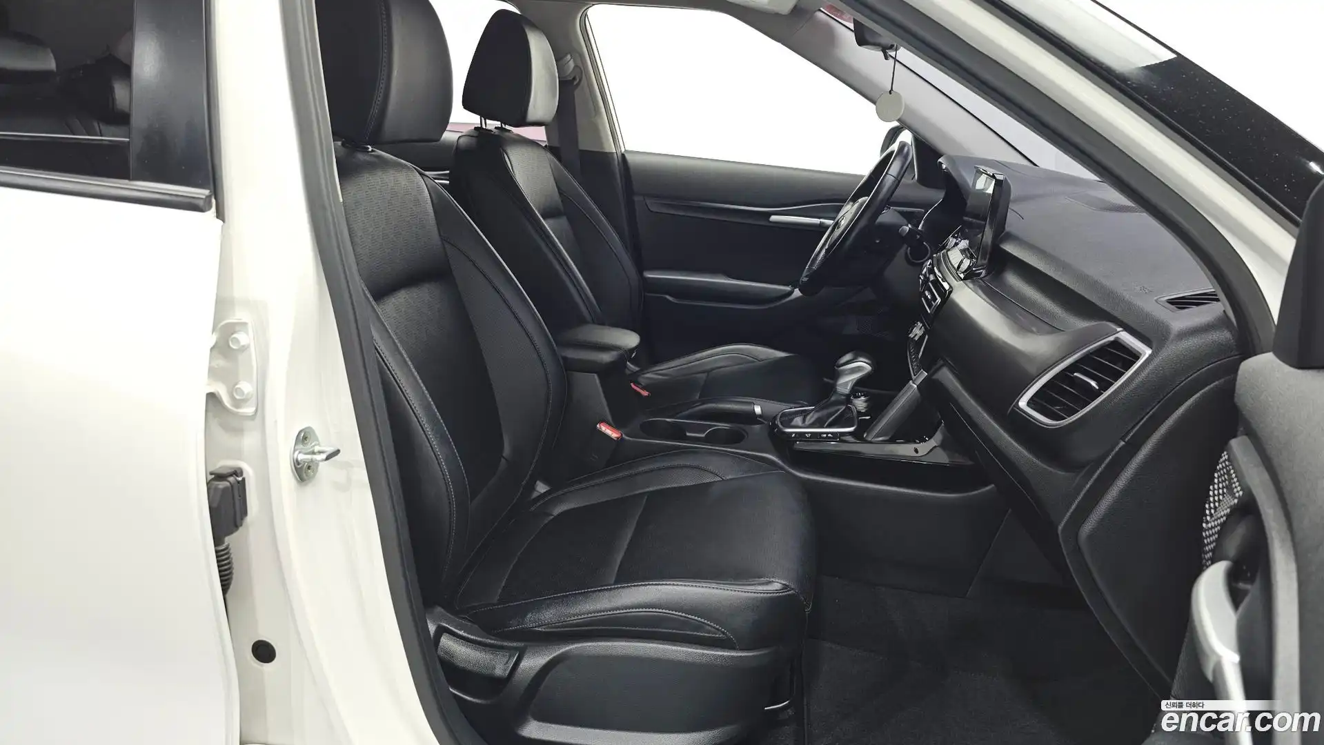 Seltos Kia 2019.8-OPTION-015