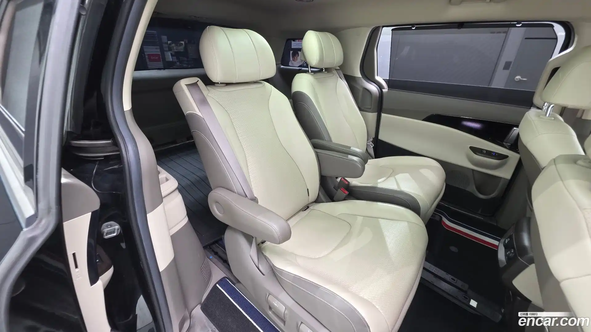 Canival Kia 2020.9-OPTION-015