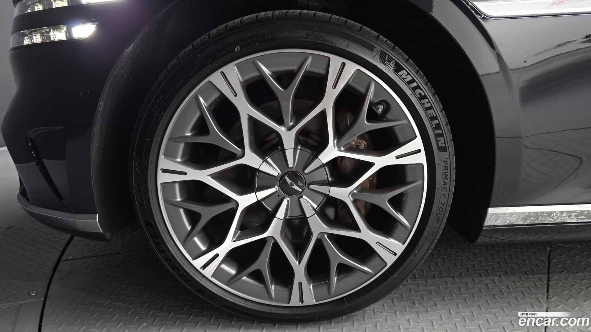 G90 Genesis 2023.8-OUTER-005