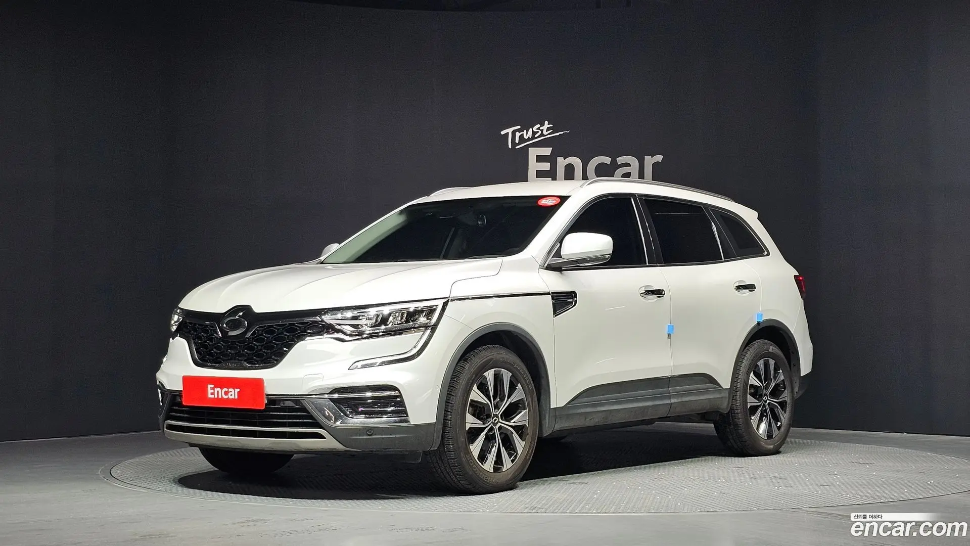 Main__Slider__Photo:QM6 Renault Korea 2022.5-0