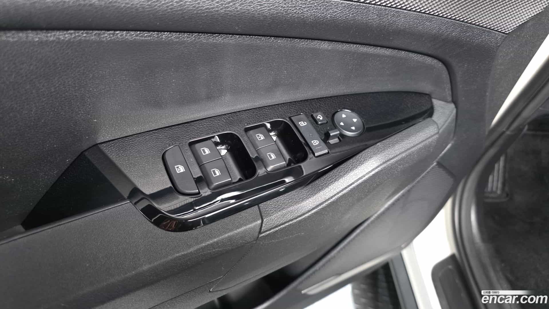 Sportage Kia 2021.8-OPTION-042