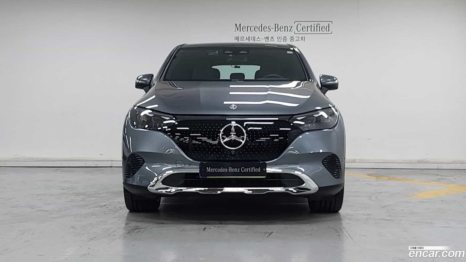 EQE Mercedes-Benz 2025.10-OUTER-003