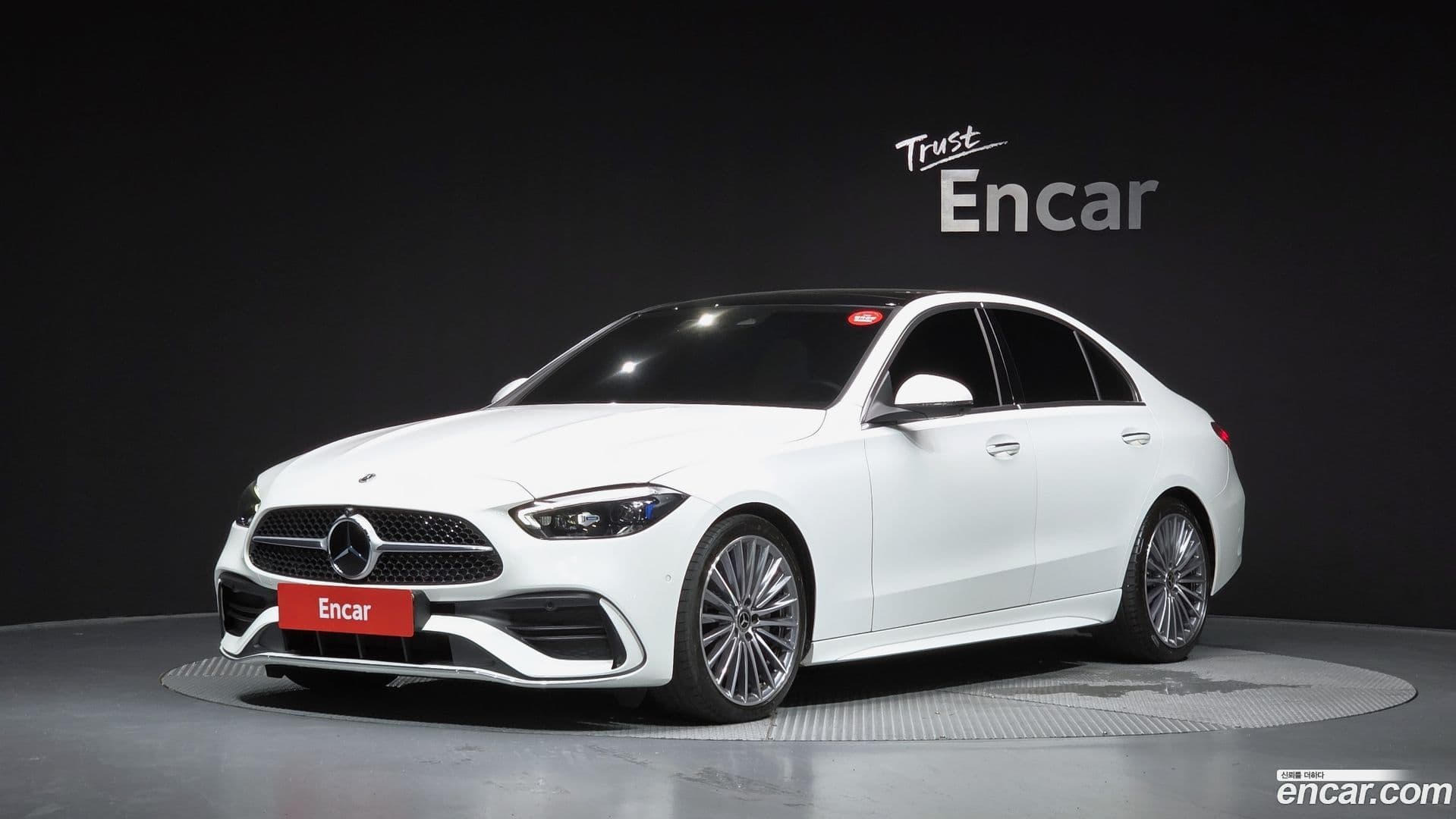 Main__Slider__Photo:C-Class Mercedes-Benz 2023.1-0