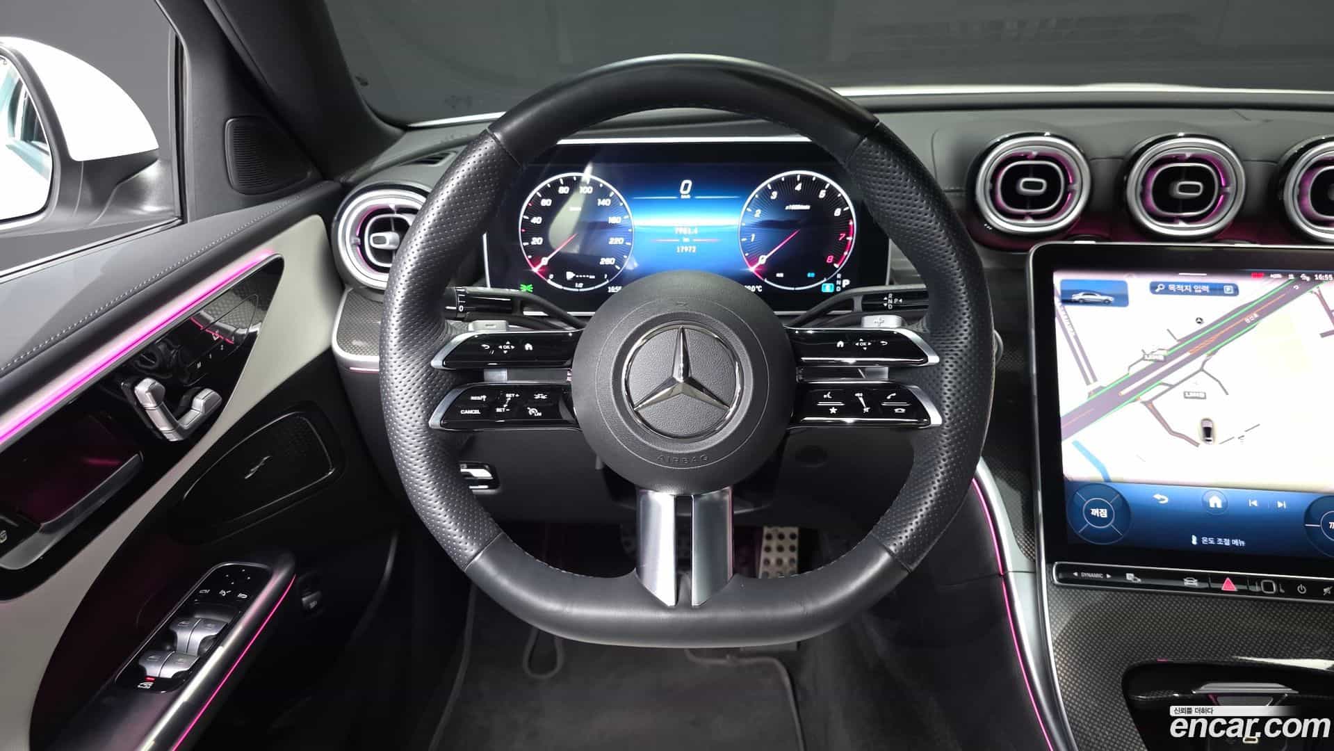 C-Class Mercedes-Benz 2023.1-OPTION-017