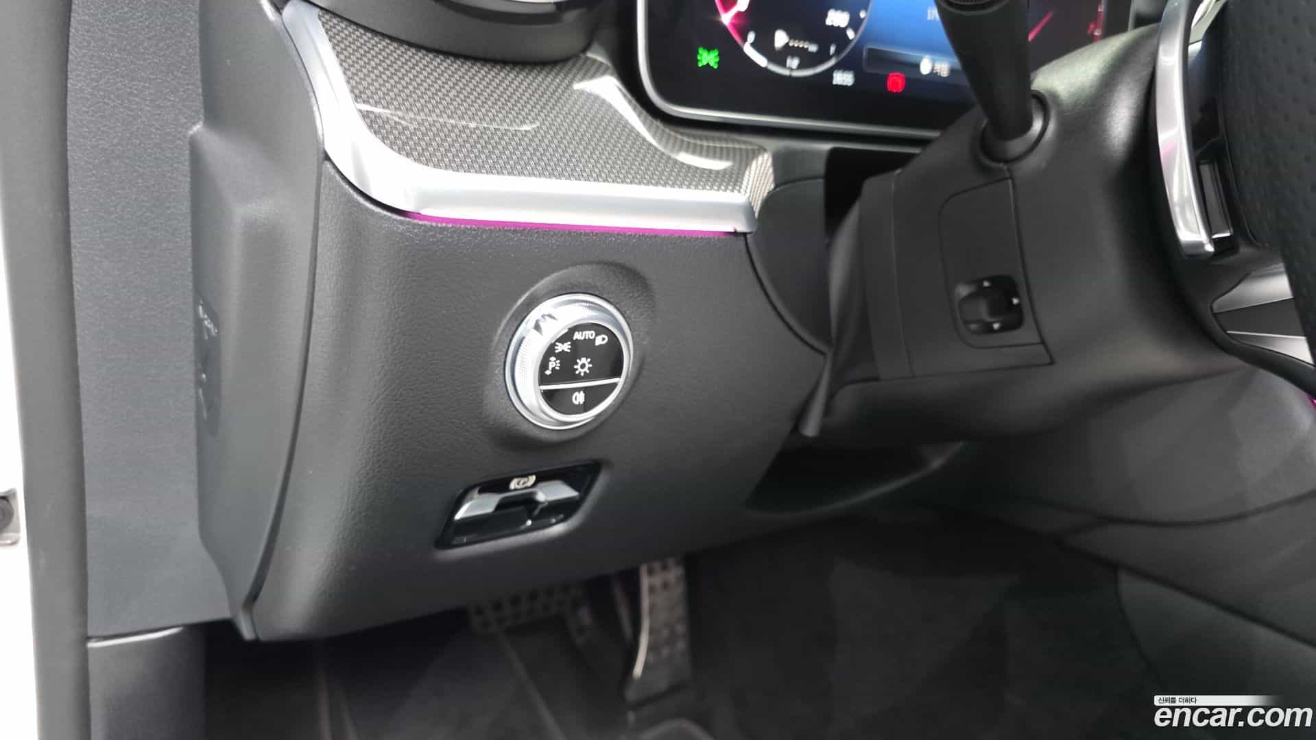 C-Class Mercedes-Benz 2023.1-OPTION-040