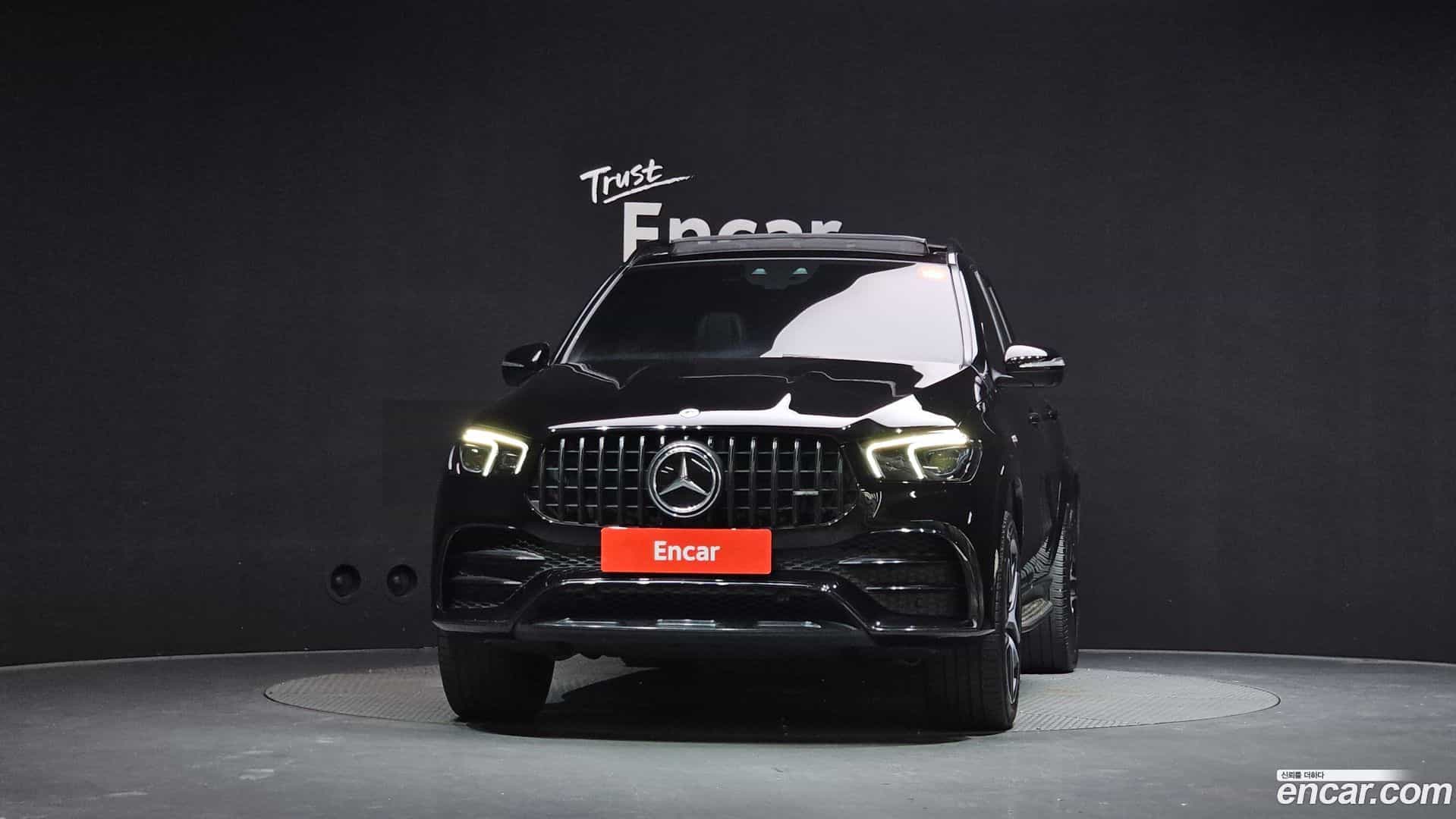 GLE-Class Mercedes-Benz 2022.9-OUTER-003