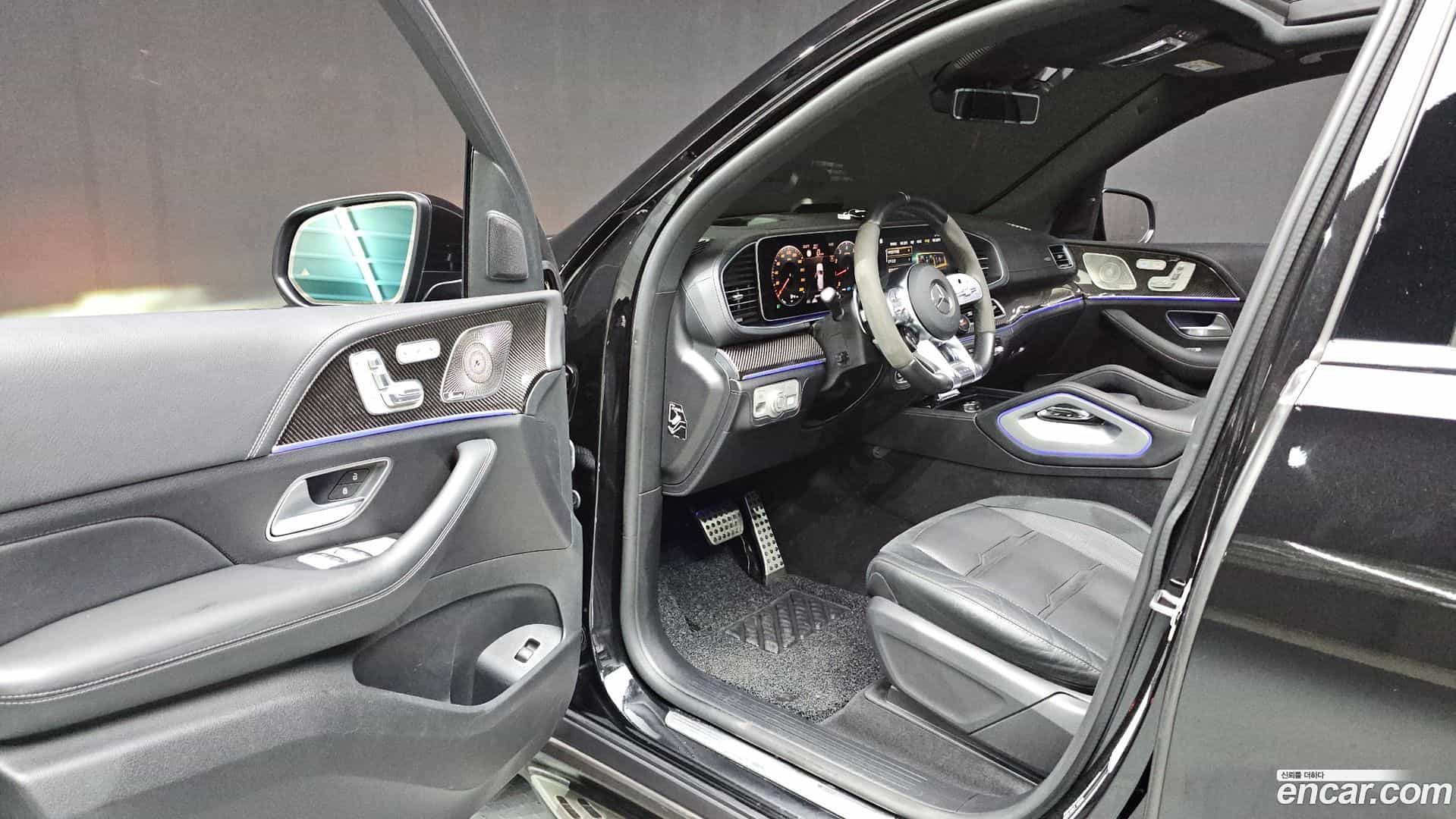 GLE-Class Mercedes-Benz 2022.9-INNER-010