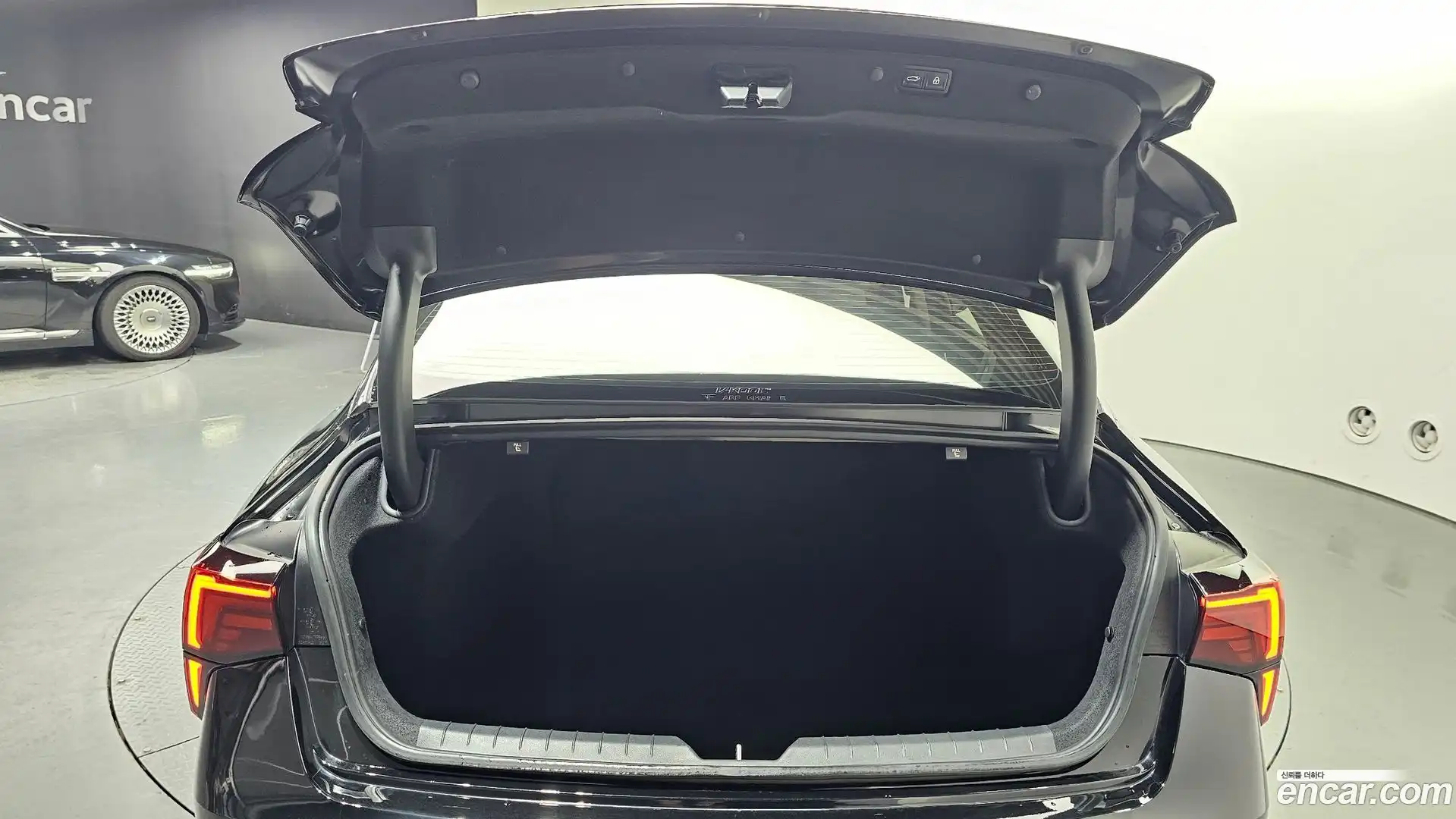 K5 Kia 2024.0-OPTION-024
