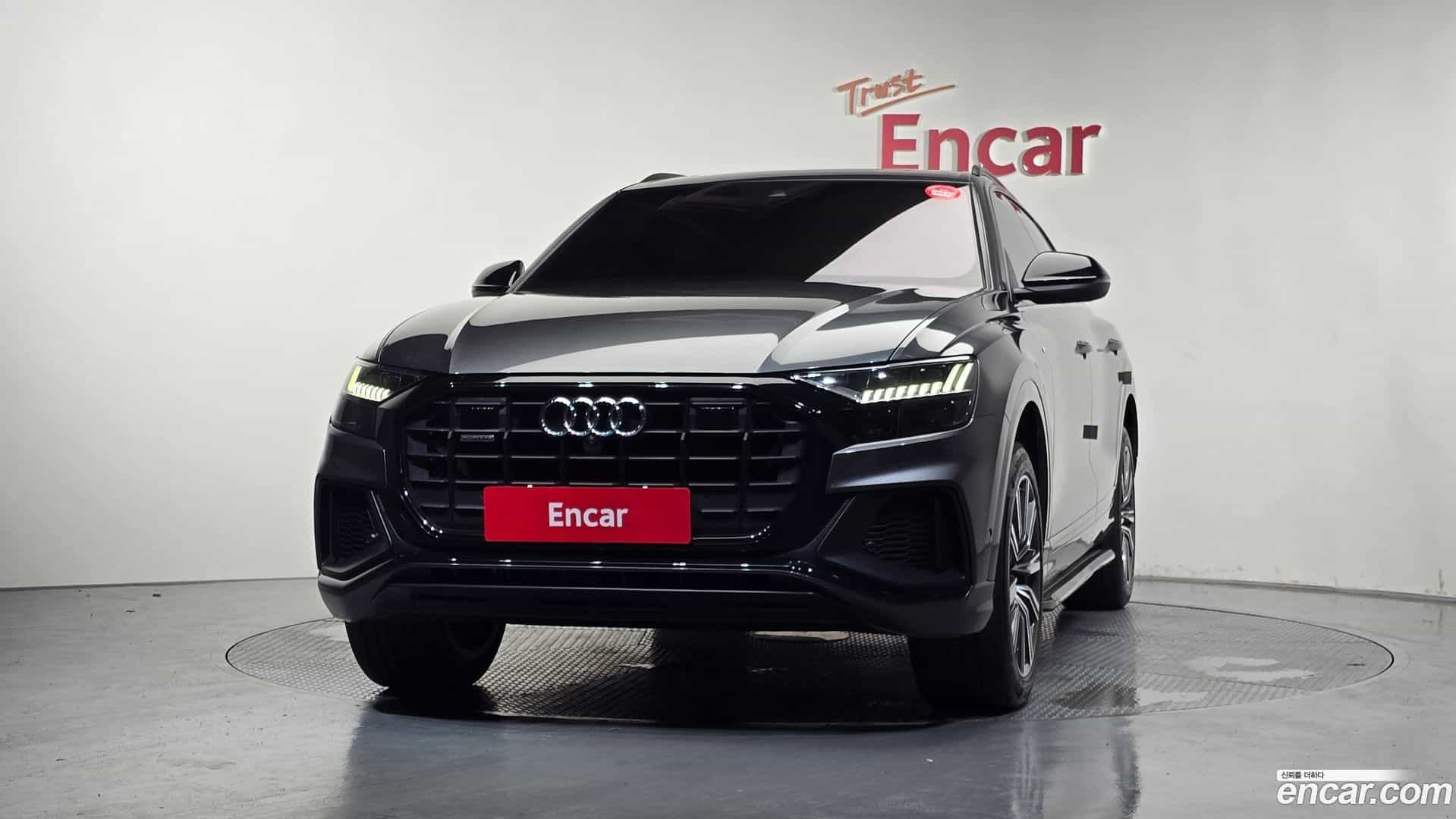 Q8 Audi 2021.6-OUTER-003