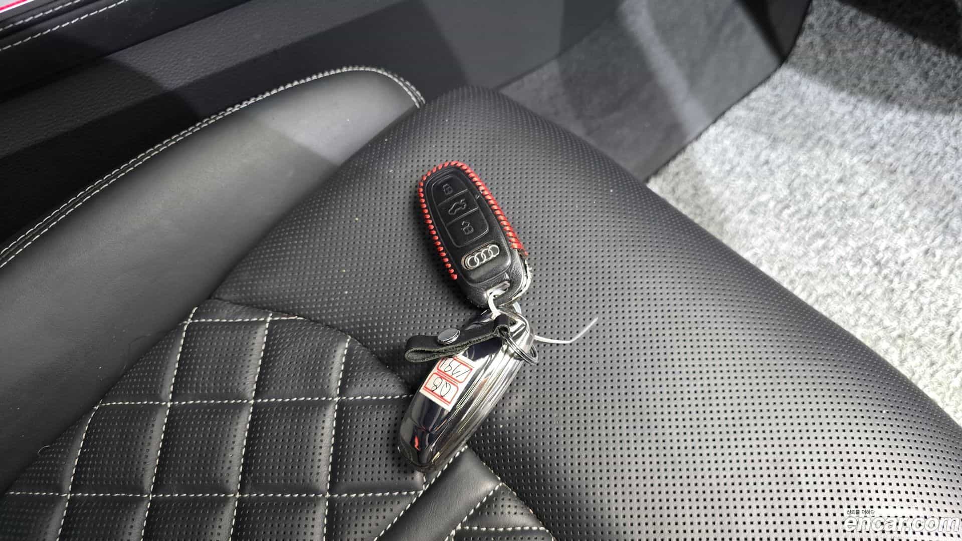 Q8 Audi 2021.6-OPTION-019