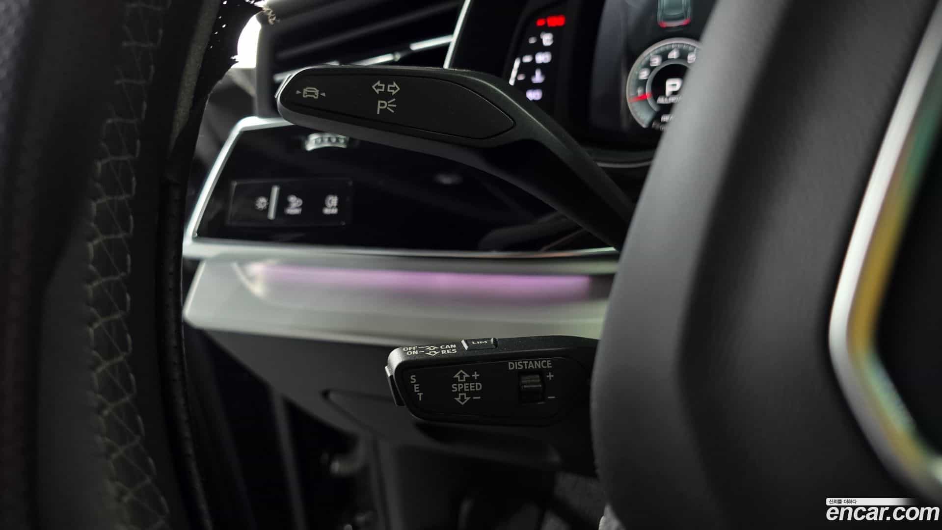 Q8 Audi 2021.6-OPTION-041