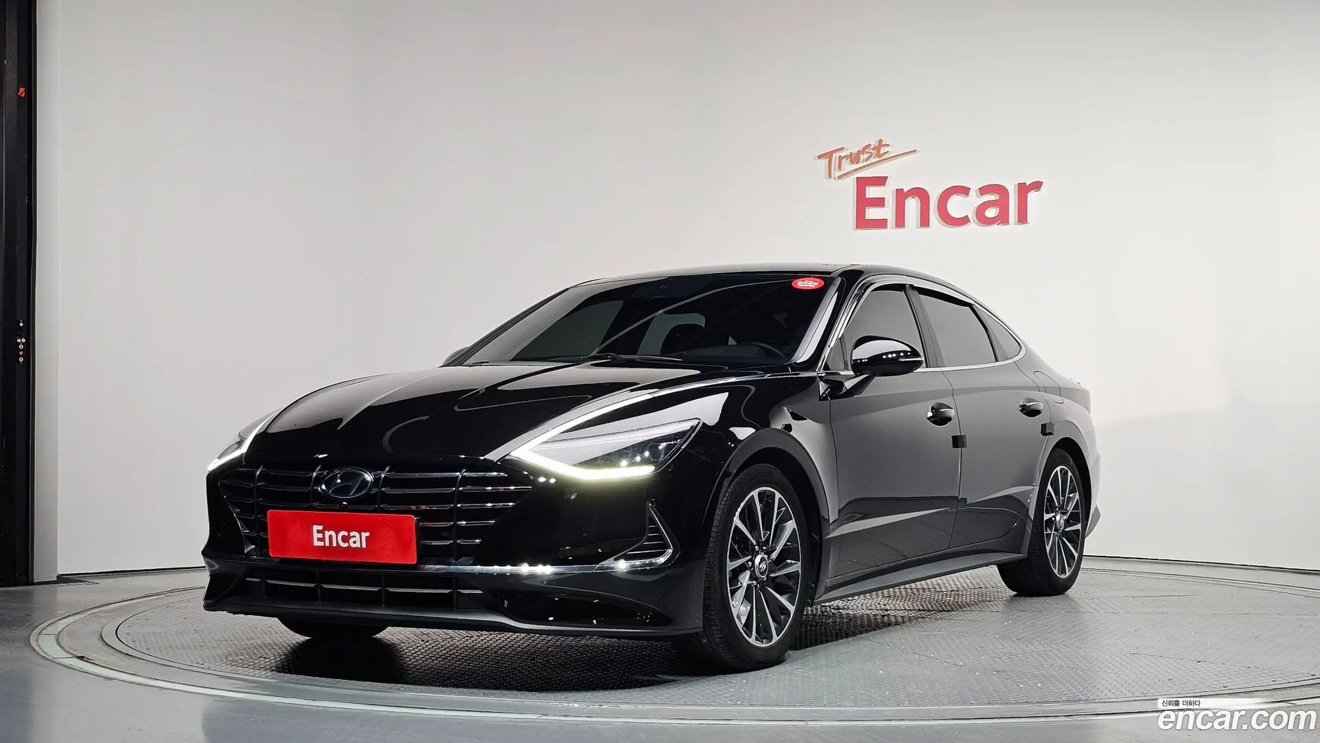 Main__Slider__Photo:Sonata Hyundai 2021.6-0