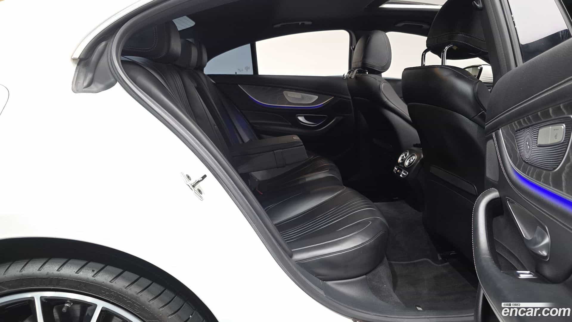 CLS-Class Mercedes-Benz 2021.0-OPTION-015