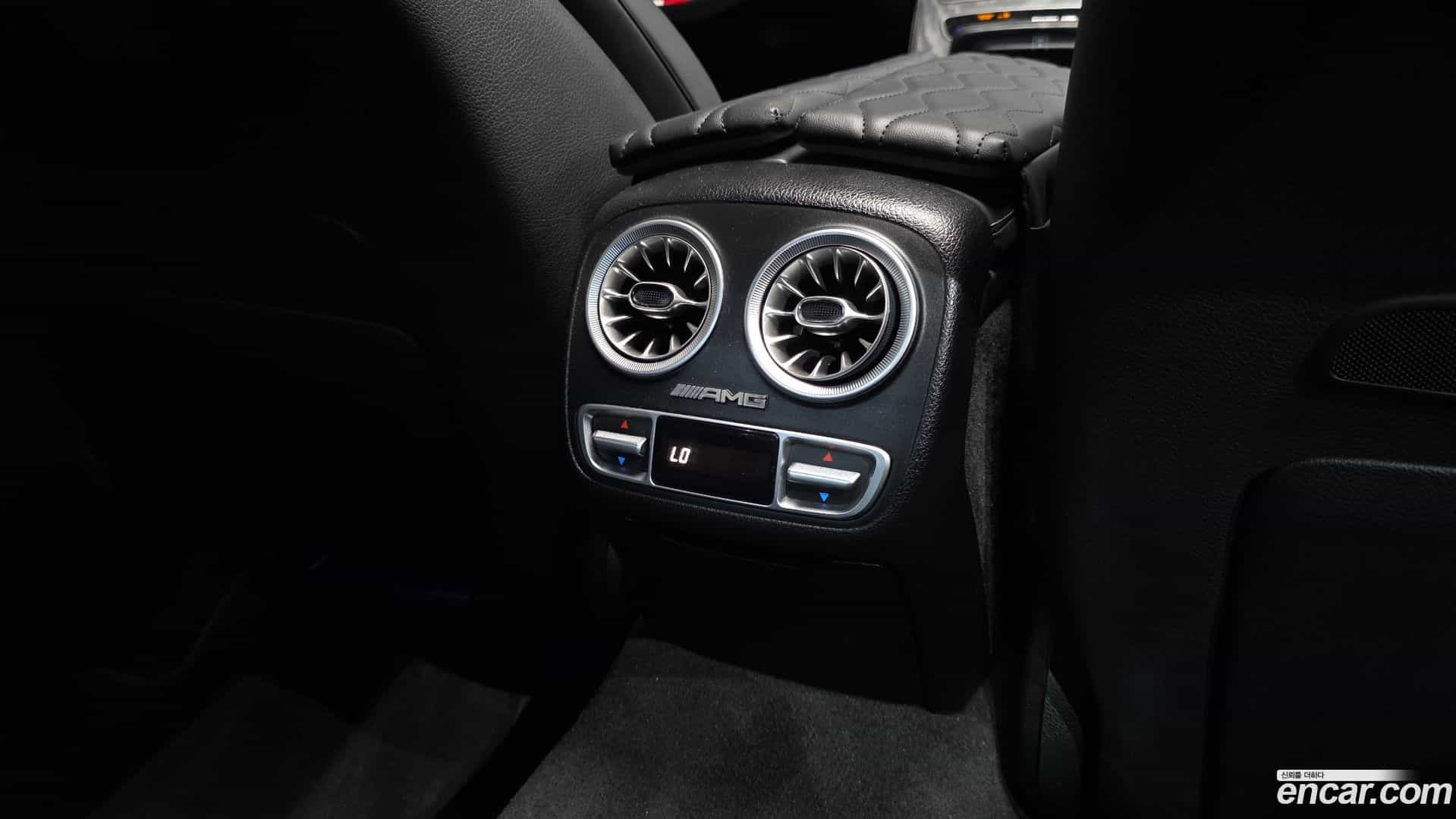 CLS-Class Mercedes-Benz 2021.0-OPTION-044