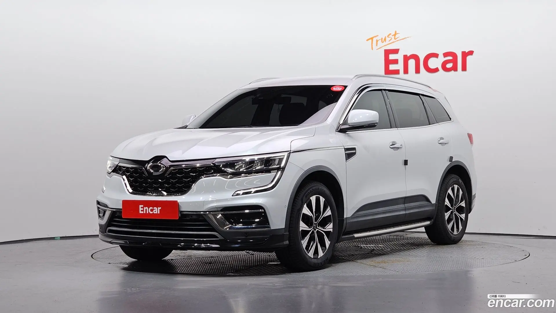 Main__Slider__Photo:QM6 Renault Korea 2021.3-0