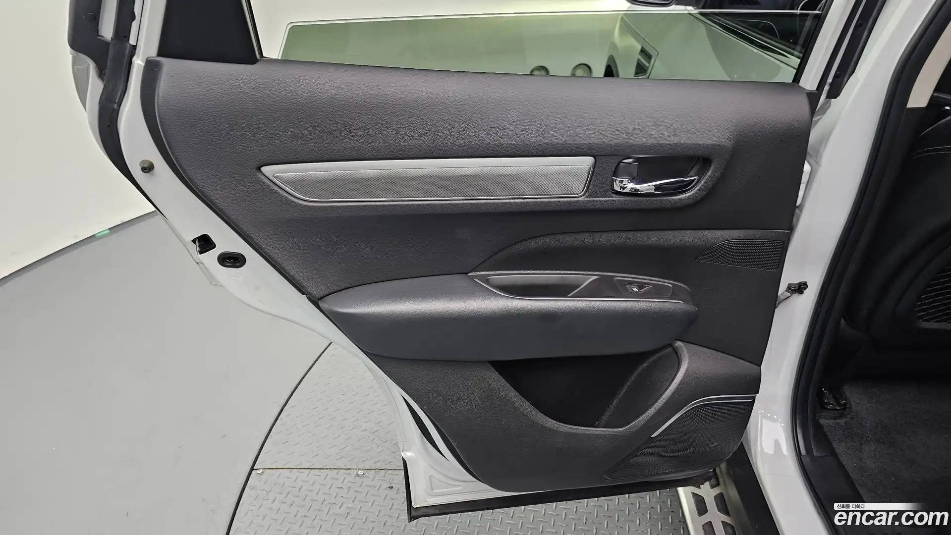 QM6 Renault Korea 2021.3-INNER-035