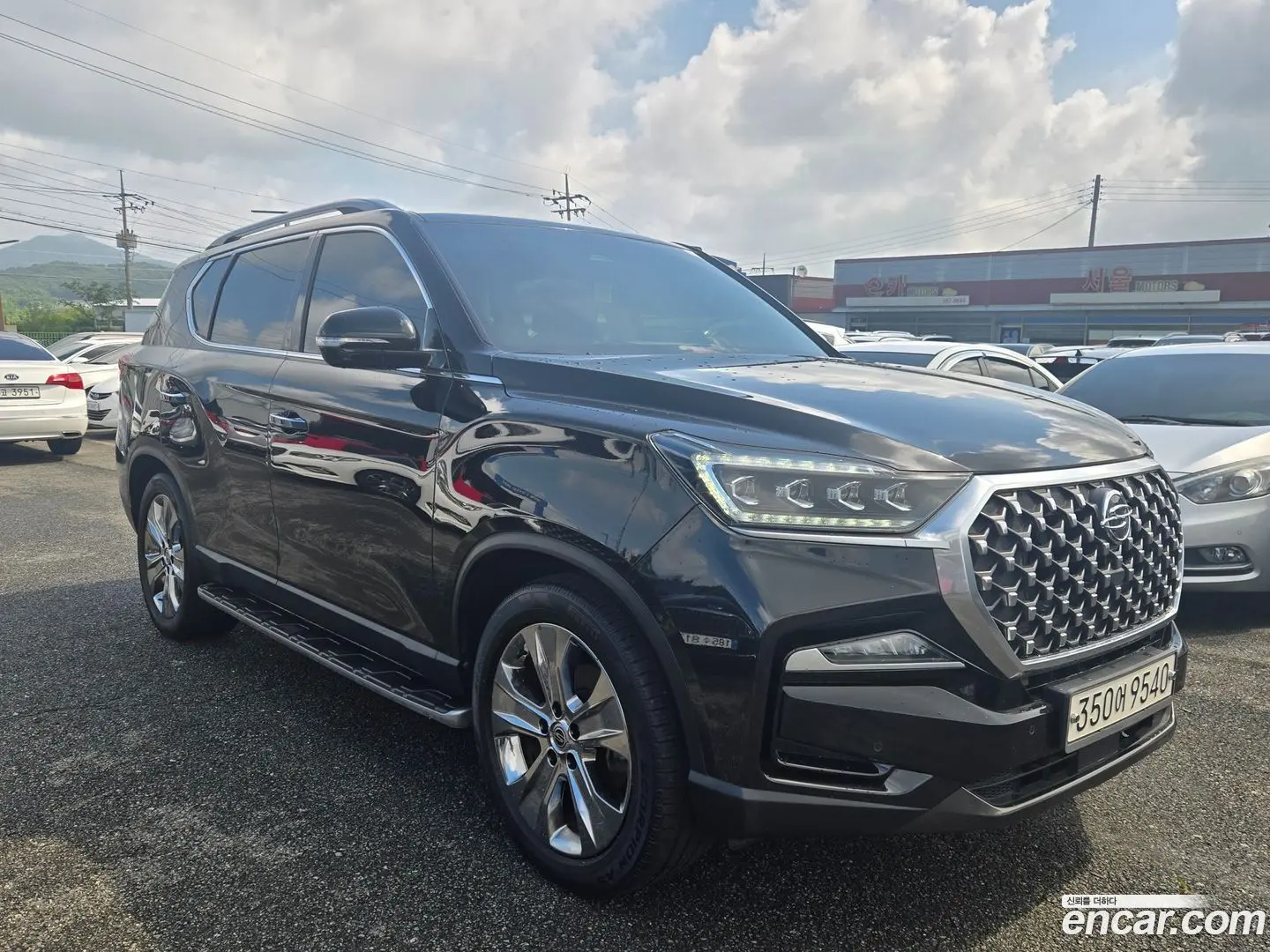 Main__Slider__Photo:Rexton KG Mobility 2020.11-1