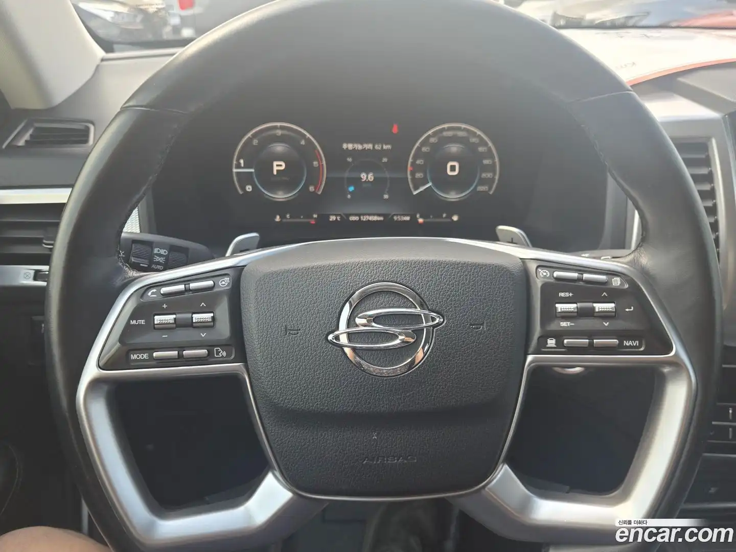 Rexton KG Mobility 2020.11-INNER-010