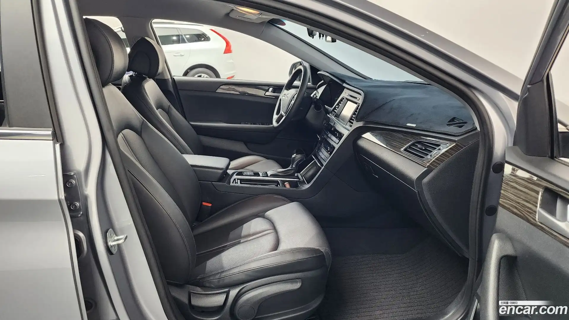 Sonata Hyundai 2014.4-INNER-036