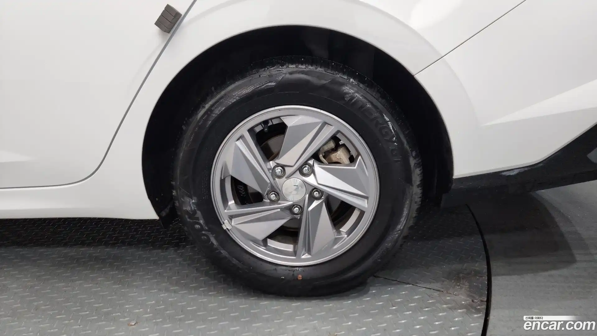 AVANTE Hyundai 2024.4-OUTER-031