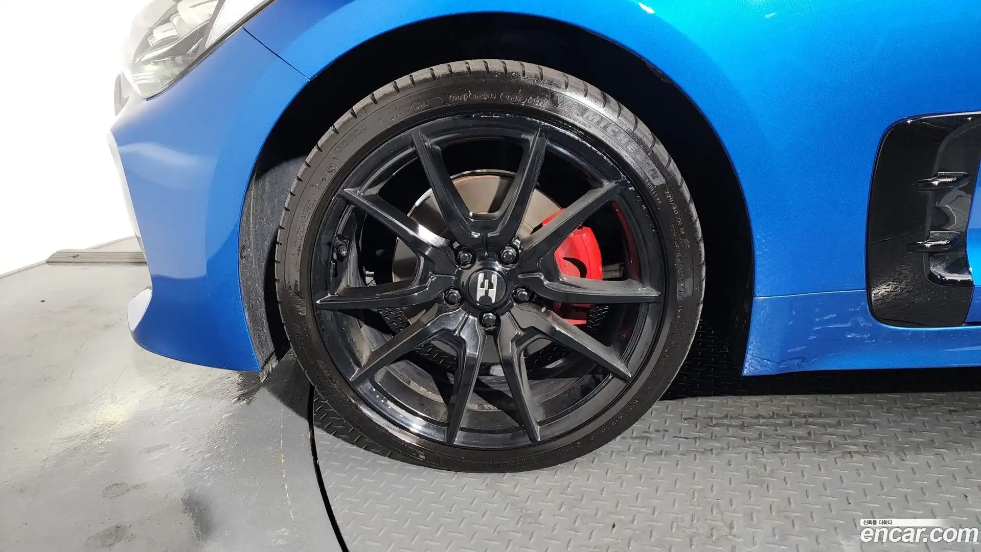 Stinger Kia 2019.3-OUTER-005