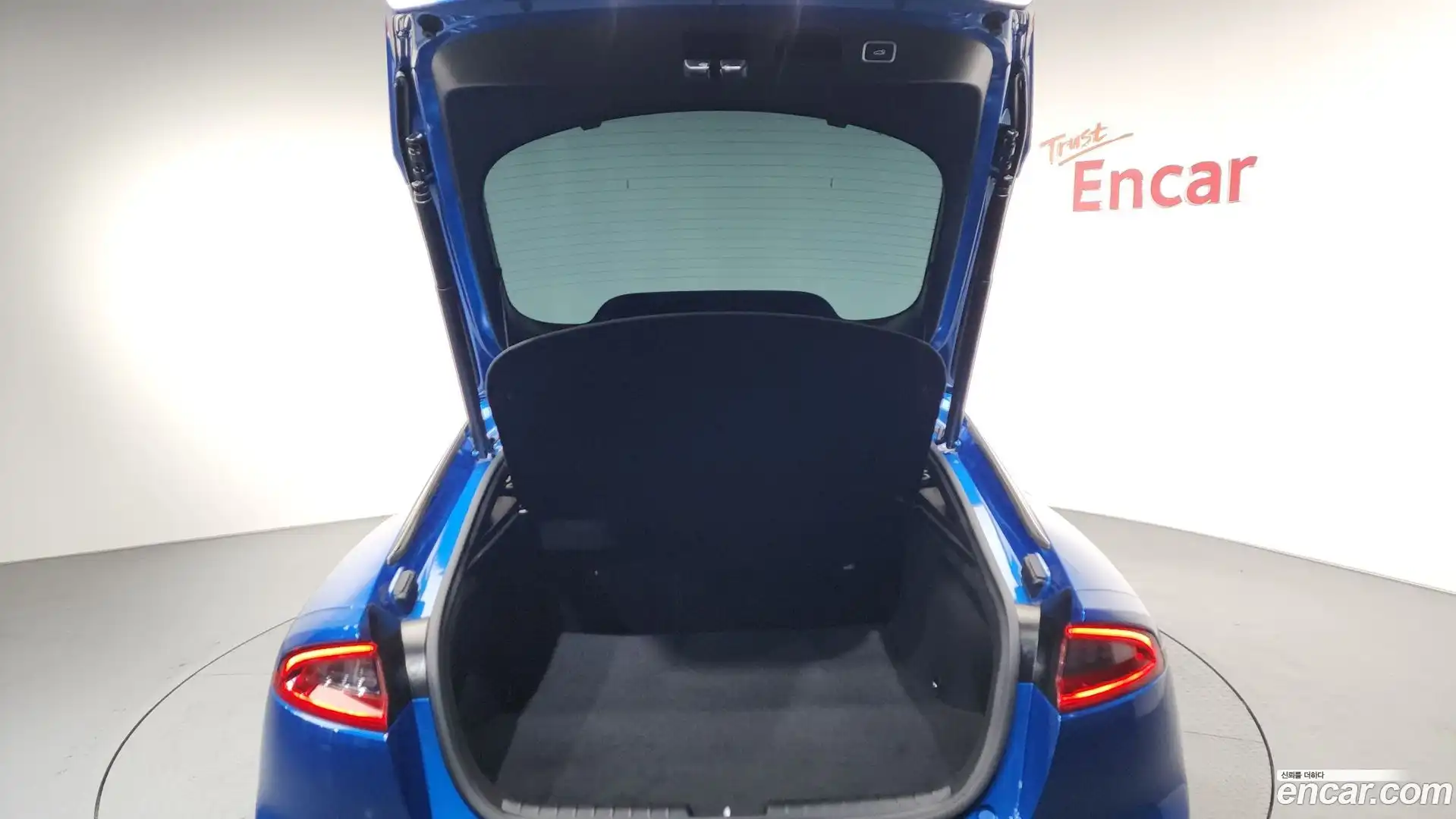 Stinger Kia 2019.3-OPTION-023