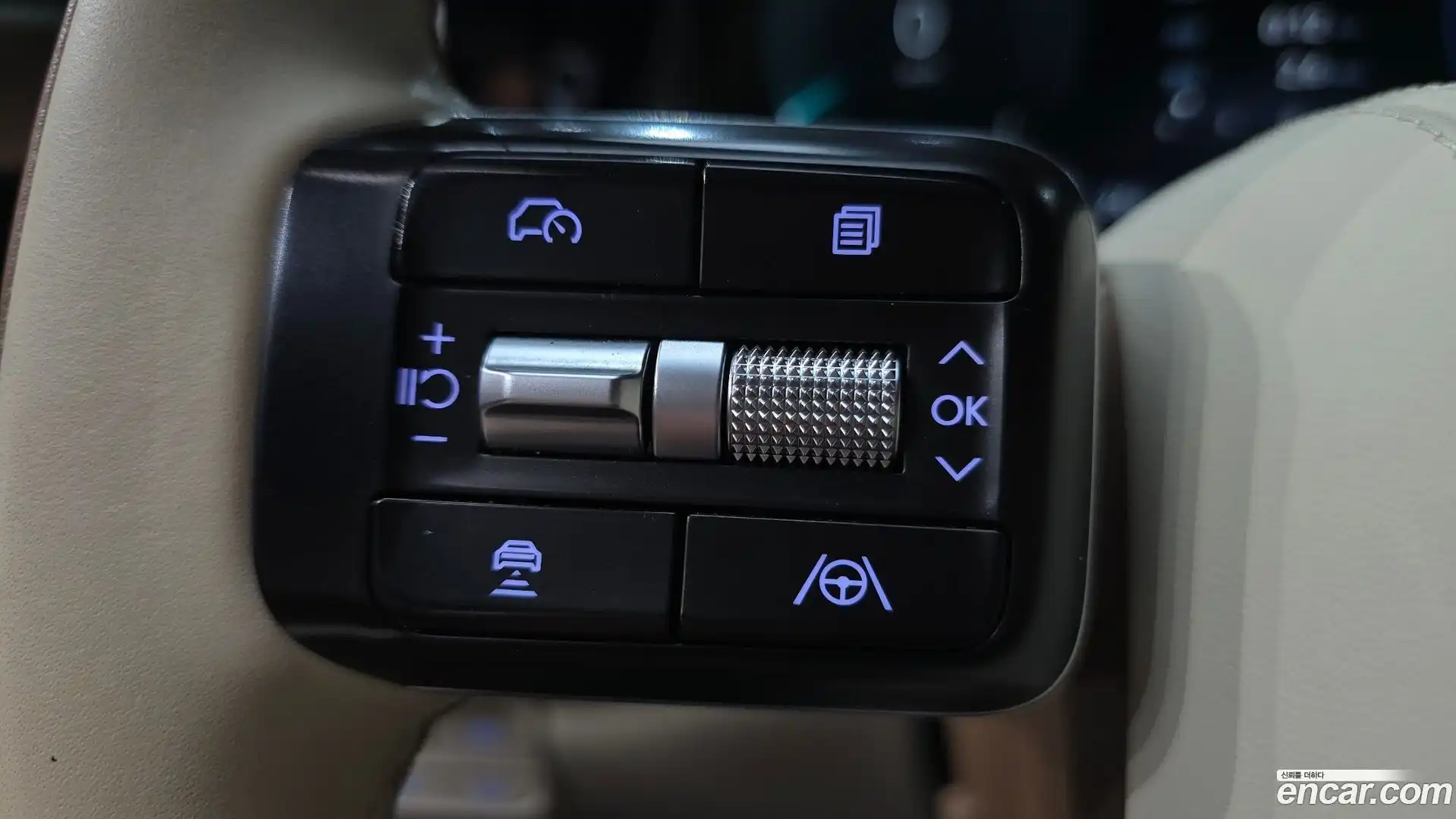 Grandeur Hyundai 2024.6-OPTION-044