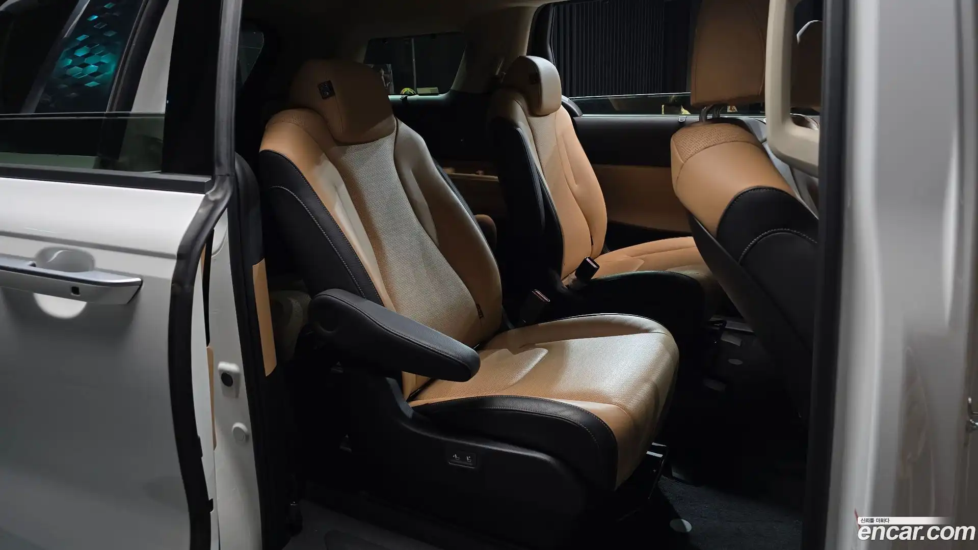 Canival Kia 2021.4-OPTION-015