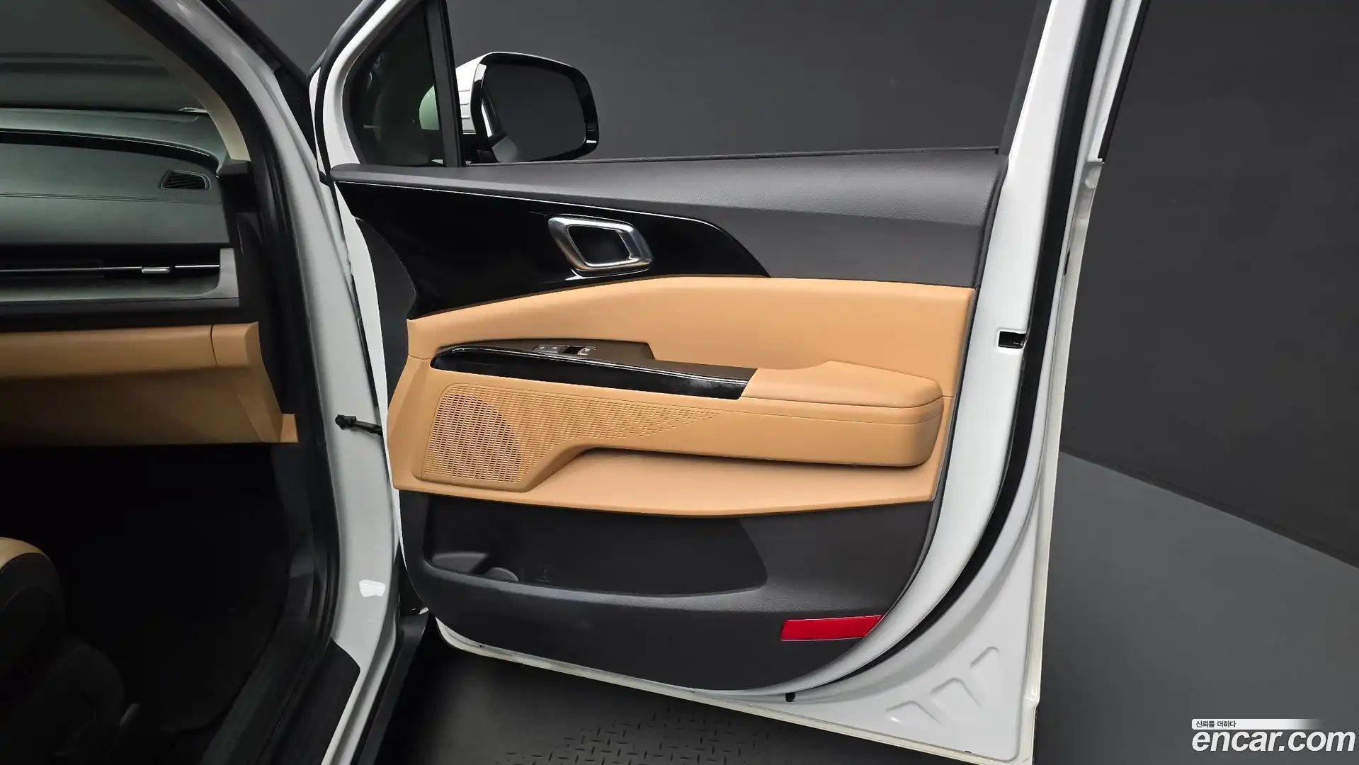 Canival Kia 2021.4-INNER-035