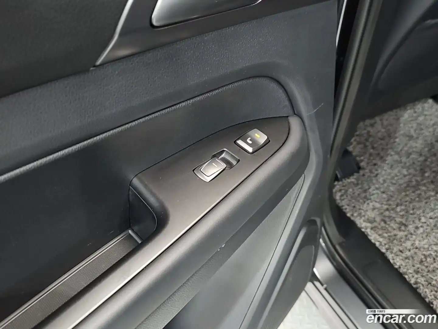 Rexton KG Mobility 2022.5-OPTION-023