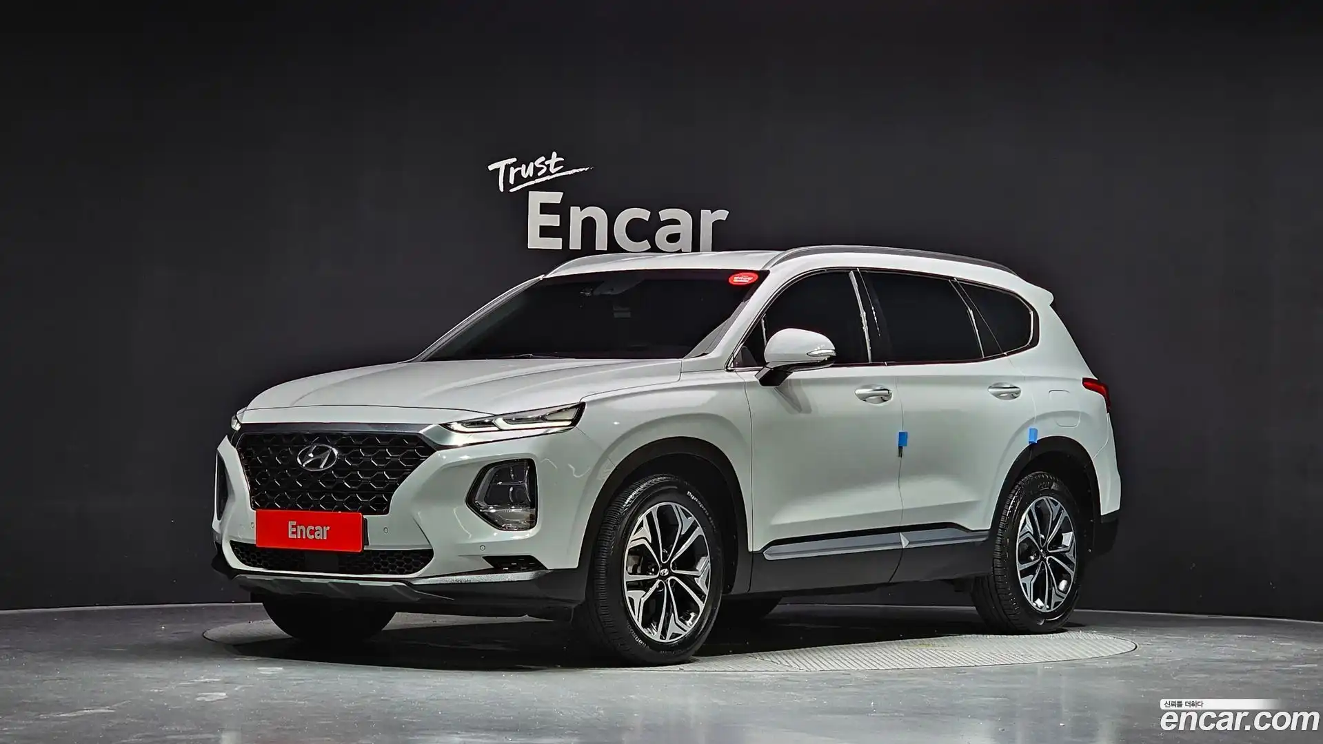 Santafe Hyundai 2019.6-OUTER-001