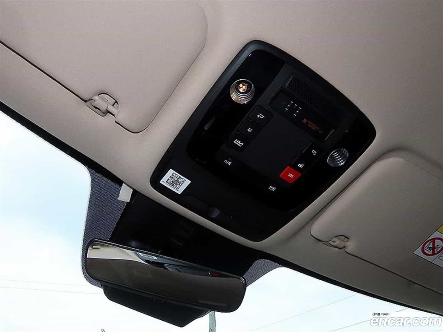 Canival Kia 2022.9-OPTION-021