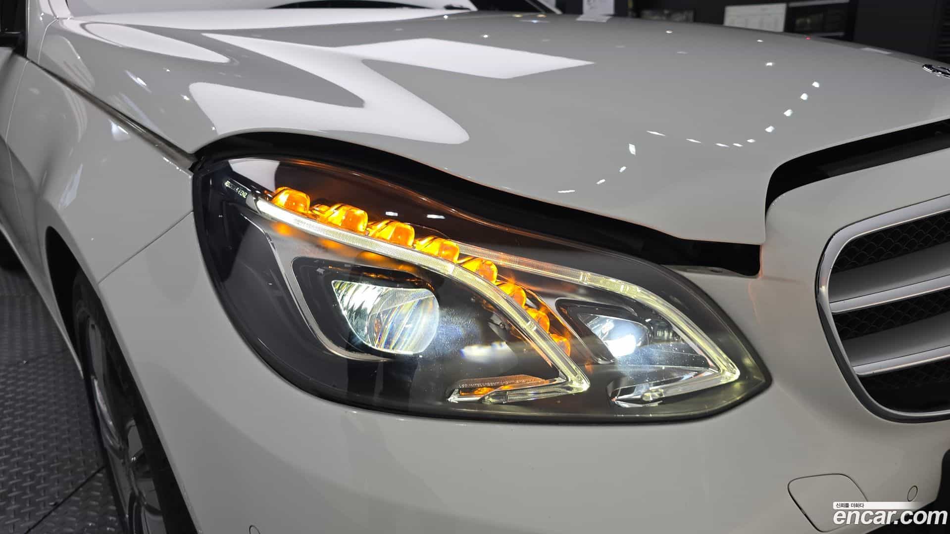 E-Class Mercedes-Benz 2014.10-OUTER-032
