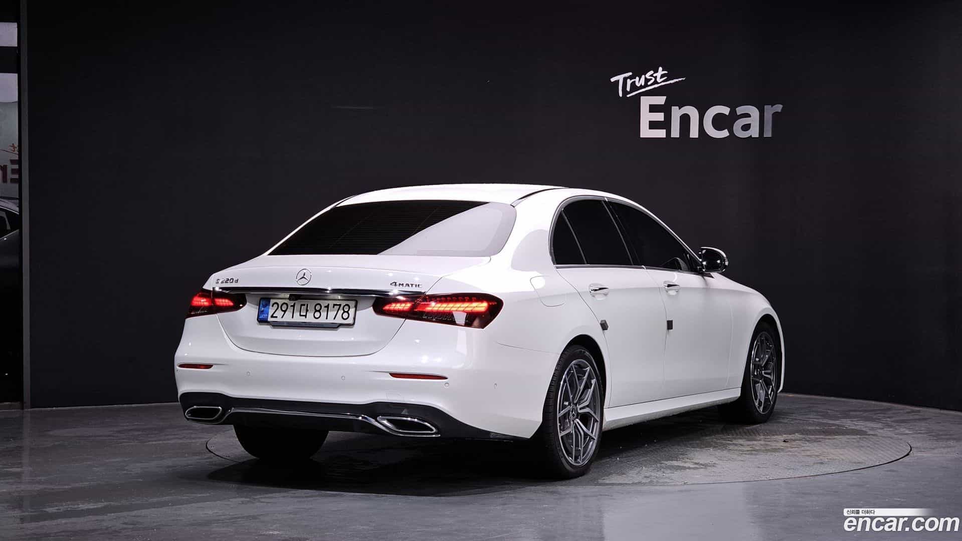 E-Class Mercedes-Benz 2021.7-OUTER-002