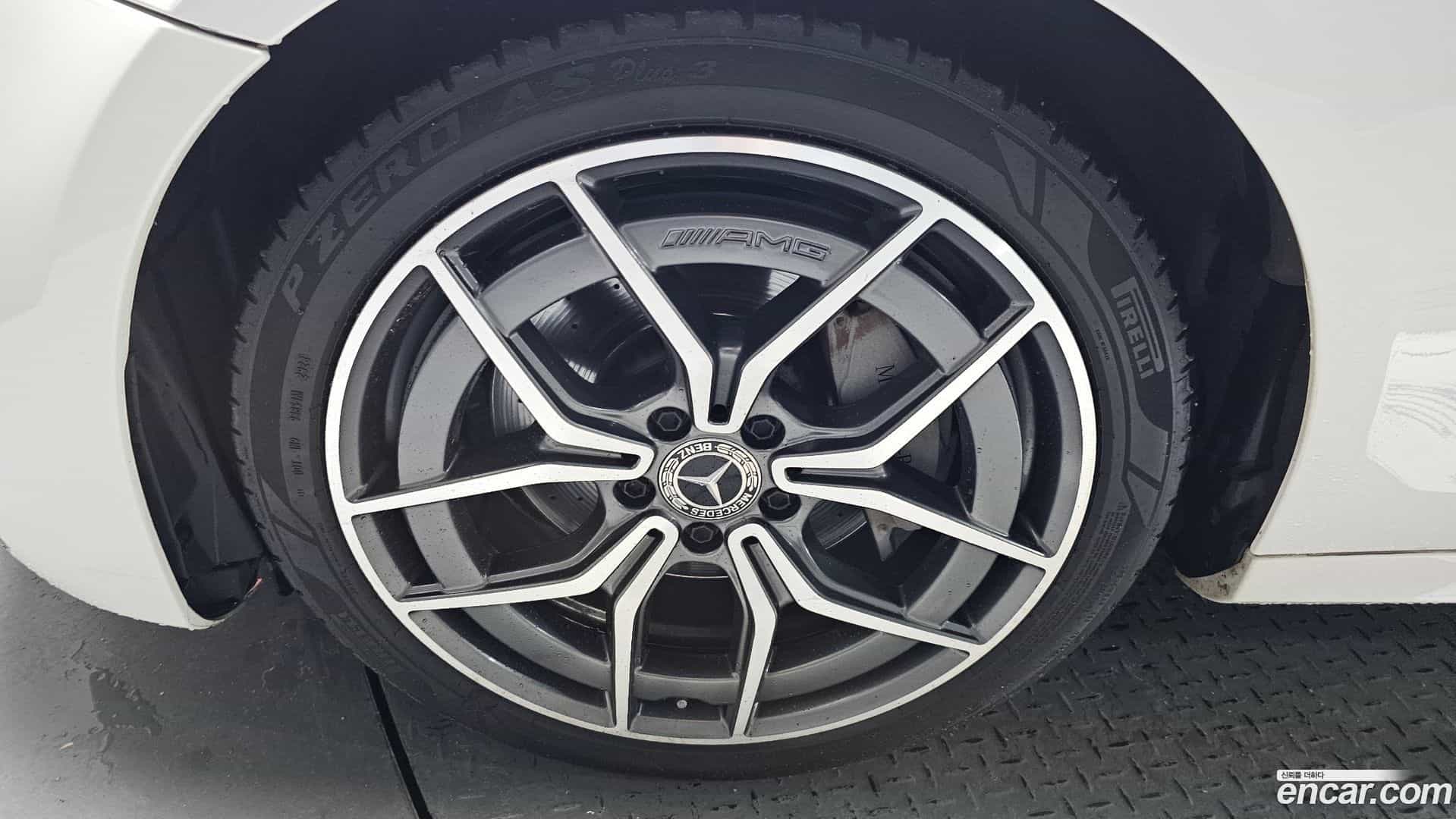 E-Class Mercedes-Benz 2021.7-OUTER-005