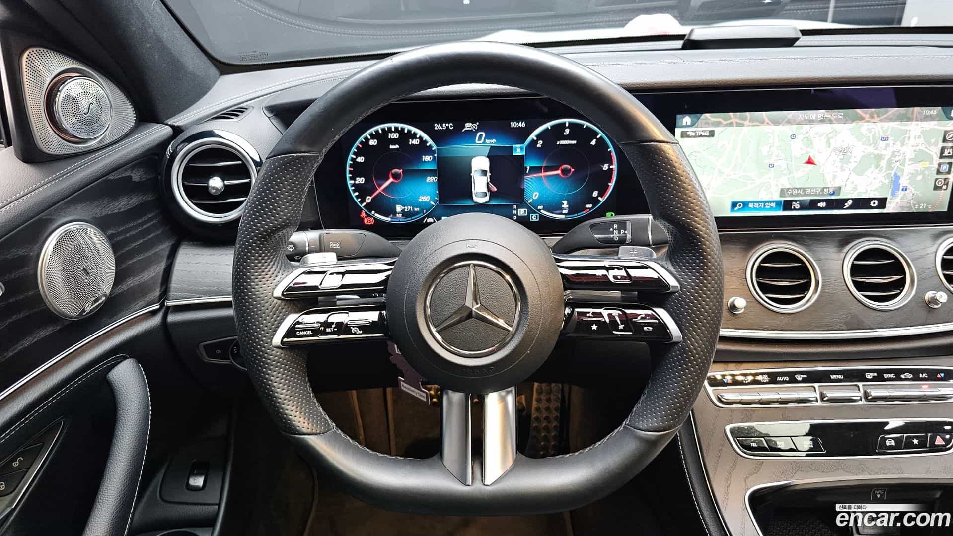E-Class Mercedes-Benz 2021.7-OPTION-016