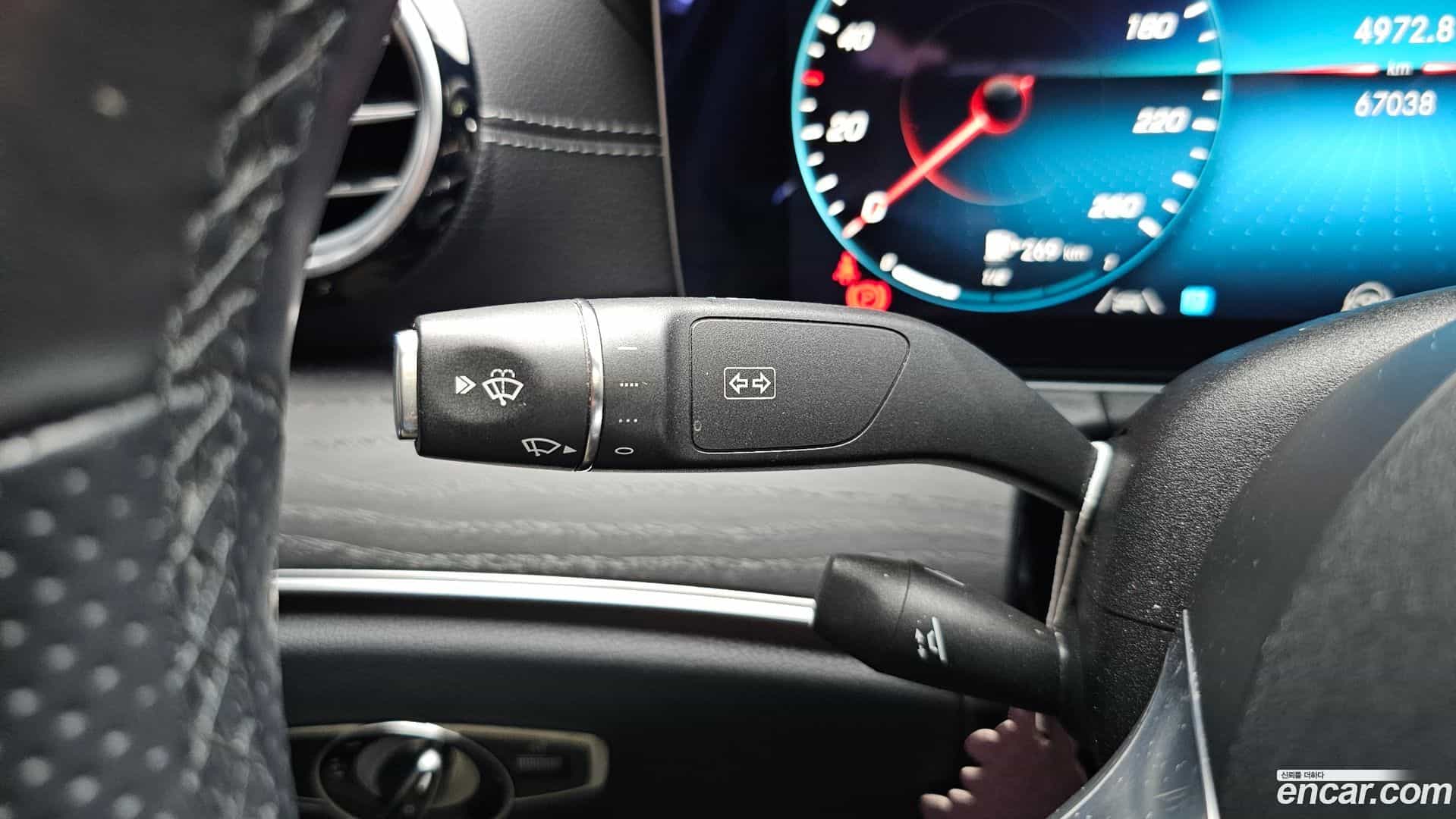 E-Class Mercedes-Benz 2021.7-OPTION-022