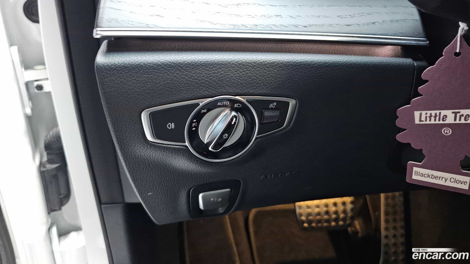 E-Class Mercedes-Benz 2021.7-OPTION-043