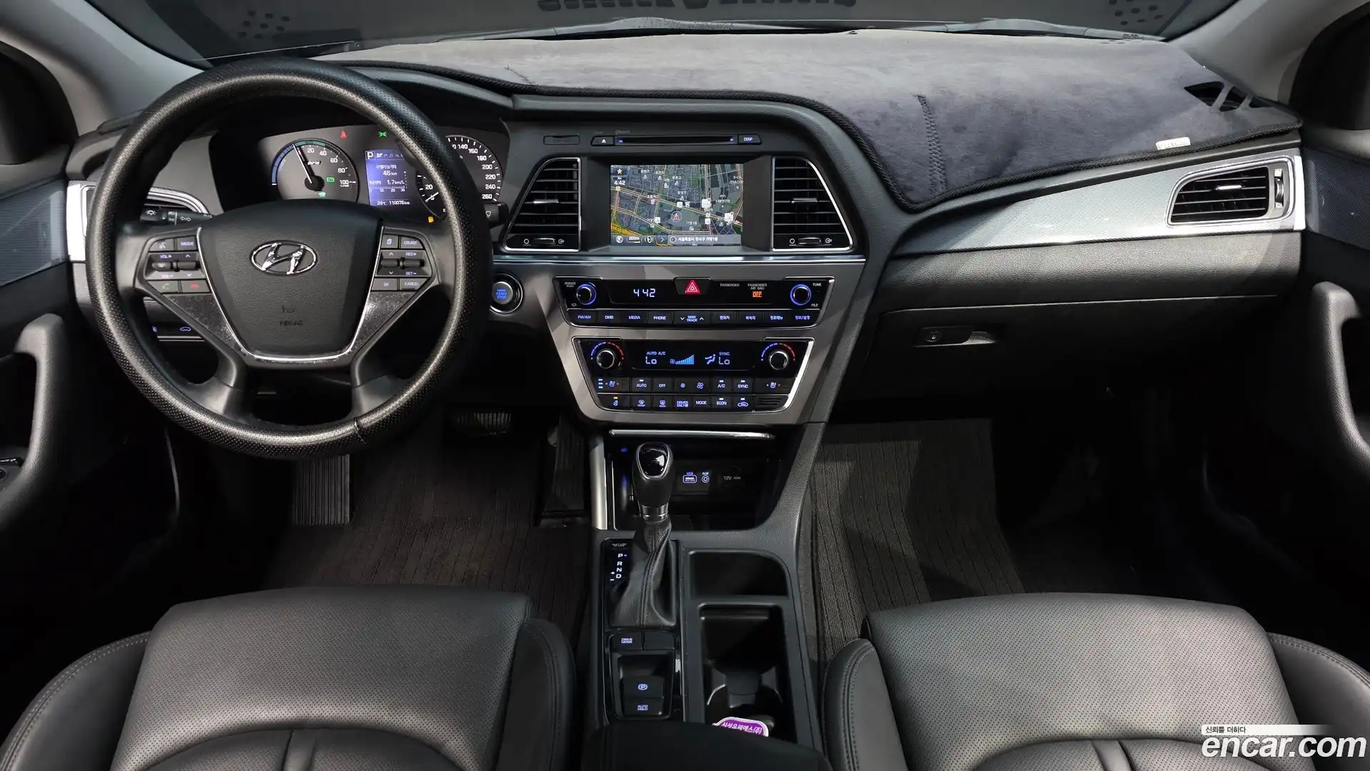 Sonata Hyundai 2017.2-INNER-007