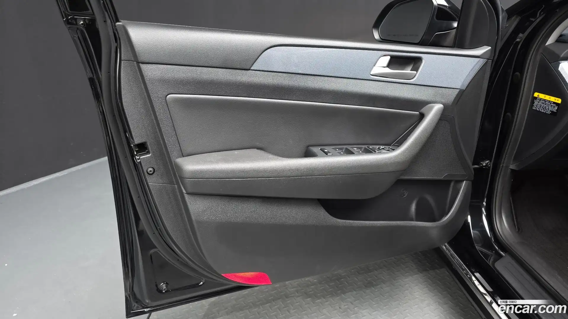 Sonata Hyundai 2017.2-INNER-034